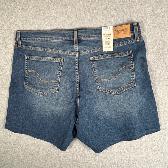 Signature Levi Strauss High Rise Shorts 18 Blue Denim Distressed W34 - Picture 8 of 11